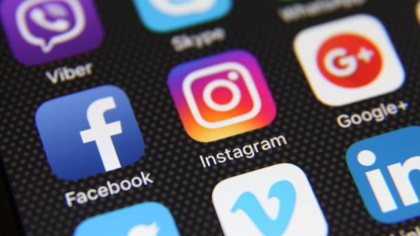 Differences in Instagram Likes Across Content Types